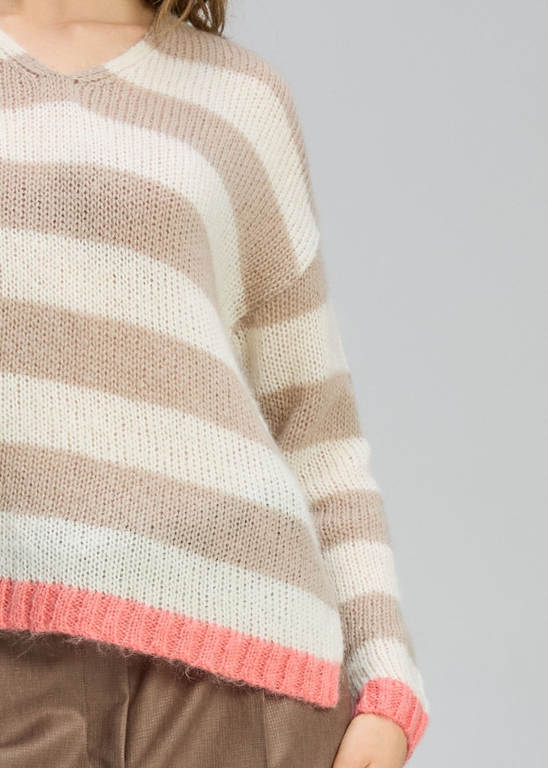 Cozy Kid Stripe V Knit