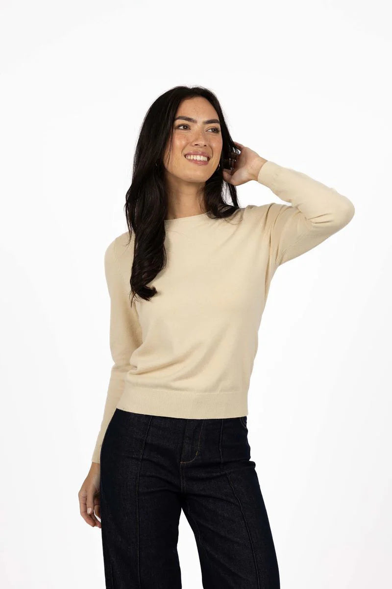 Mae Jumper